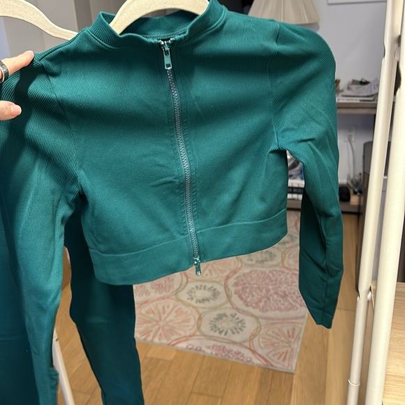 SETActive green workout set size XS - Picture 3 of 6